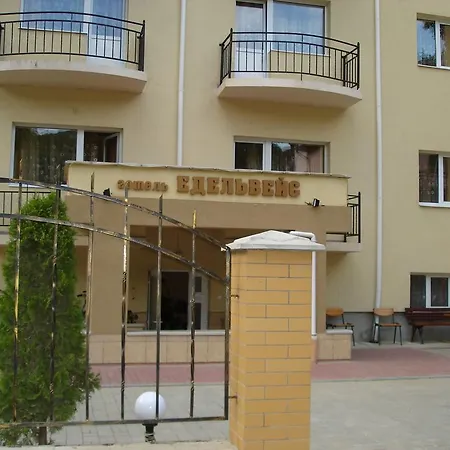 Edelweis Resort Shayan